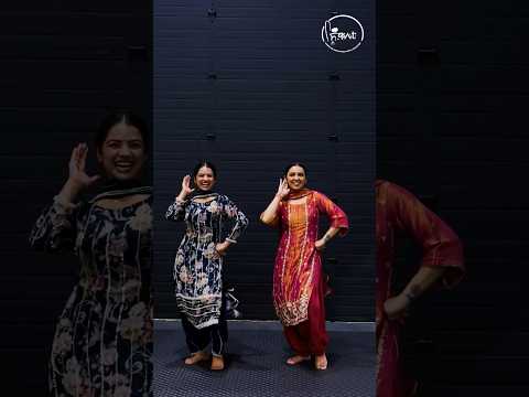 Nimrat Dhindsa | Nehro Paar Bangla | Giddha | Old Punjabi Songs