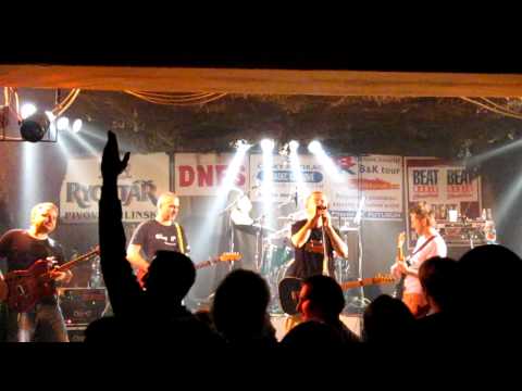 Mňága & Žďorp - Nejlíp jim bylo live@RC U Cikána, Hradec Králové [HD]