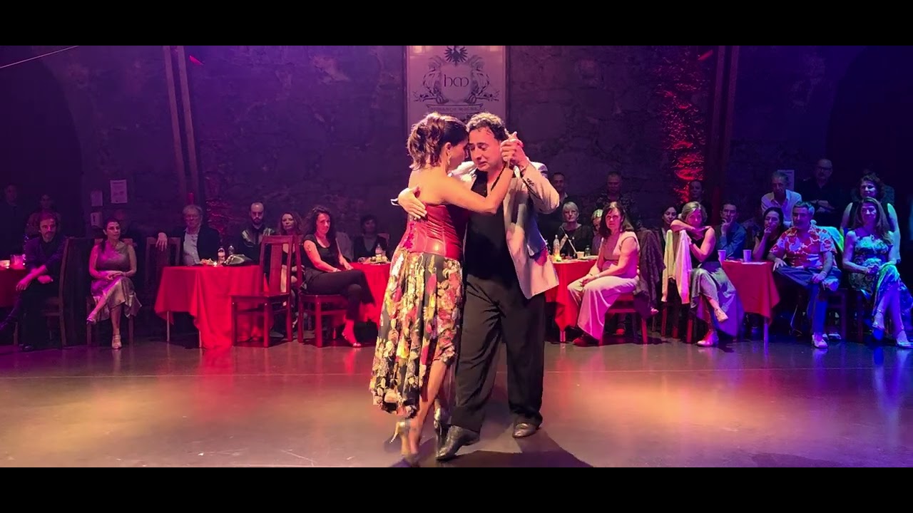Roque Castellano y Gisele Gatica. Alberto Castillo-La Vida Es Corta.13° Milongueros All Aboard-1/3