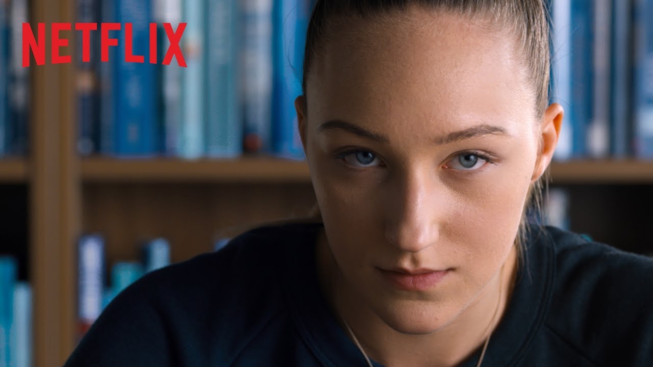 Trailer oficial de Crush à Altura
