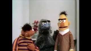 Sesame Street - Ernie Gives Bert A Quiz (1969)