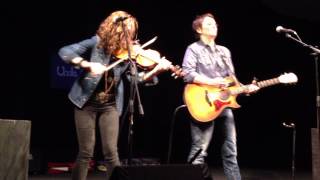 Mary Gauthier (with Tania Elizabeth) - Wheel Inside The Wheel