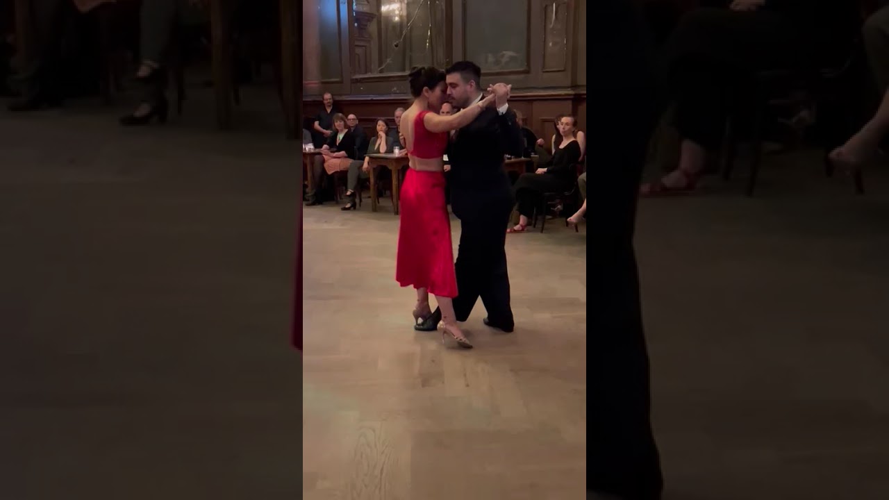 Dancing D'Arienzo - Ariel Taritolay & Cornelia Roy.Tango Performance in Berlin