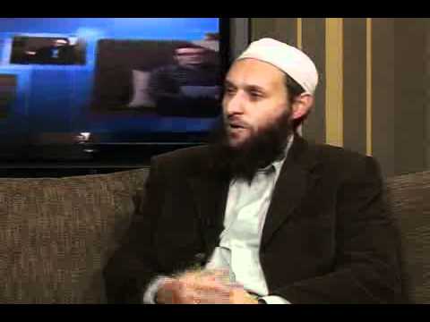 Nëse duke falur dy rekate me rastin e hyrjes në xhami thirret ikameti për namazin... - 110.5