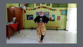 Download lagu tari Padang bulan mp3 Download lagu tari Padang bulan mp3