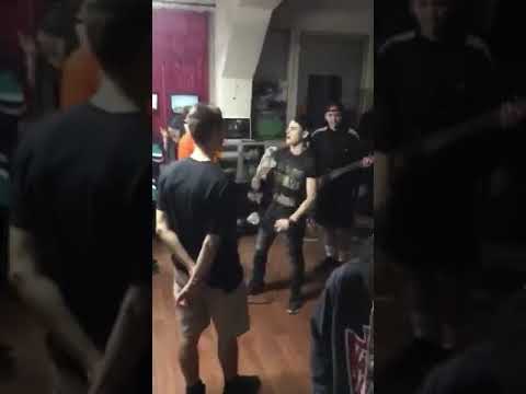 Sawyer's Clan - Live @ Mayday(s) DIY FEST ⚑ (Fabrika Avtonomia, 01.05.2019)