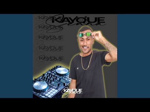 Mamando de Juliette (feat. Mc Vitorioso)