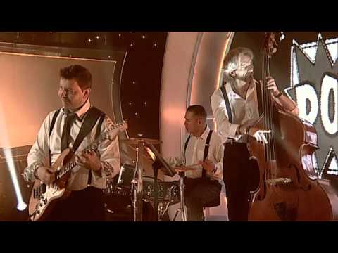 Group n Swing Bar - Bár Lennék Hős