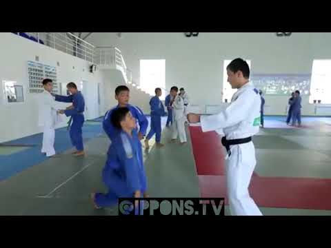 Diyorbek Urozboev İn training 🔥