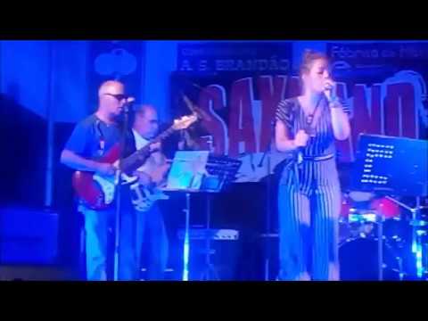 Flaviana Borges & Saxband