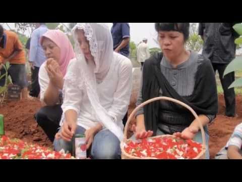 mengingat dikau sepenuhnya ( song by.ariel,sajadah panjang)