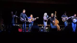Rhonda Vincent and The Rage / MuleSkinner Blues