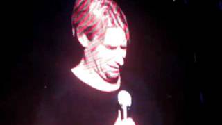 Chad Kroeger (Nickelback) Smoking A Joint On Stage! Comcast Center, Mansfield, MA