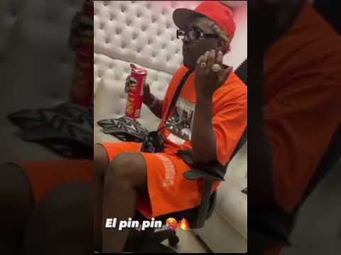 Dj Unic  feat Payaso por ley - que la meten a pi.. ( video official )