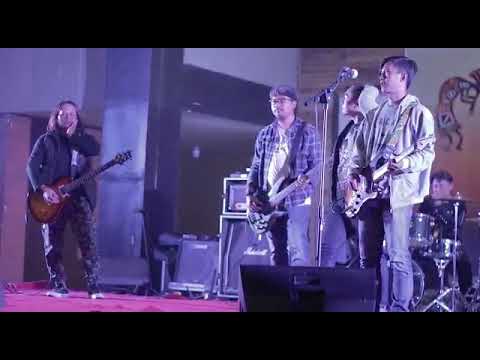 Thumbnail for Paragie band (cover) karas flower - live reunion the legend 2019 by Live (band)