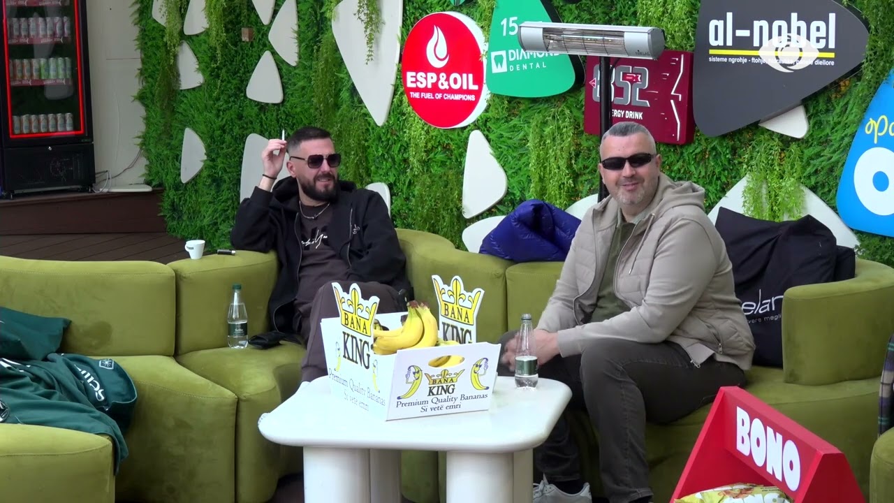 Rogerti bisedon me Mirin për misionin sekret, të qeshura mes banorëve