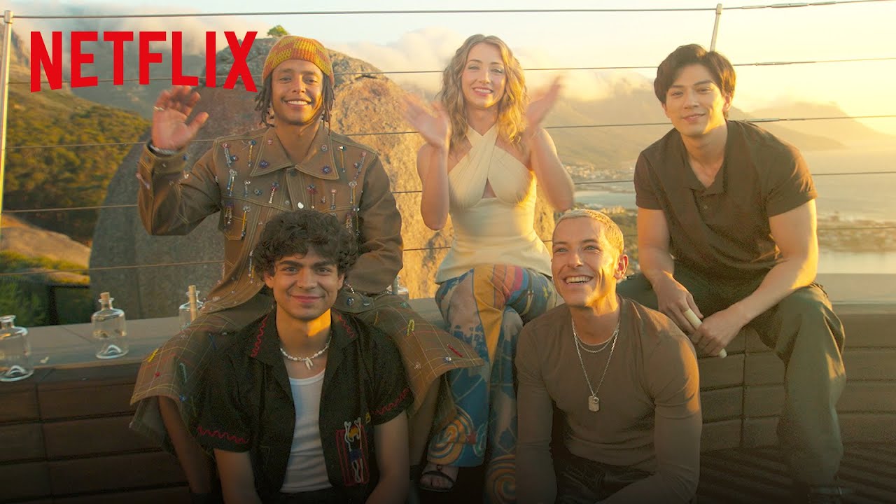 Surprising the ONE PIECE Cast with Heartfelt Fan Letters | Netflix