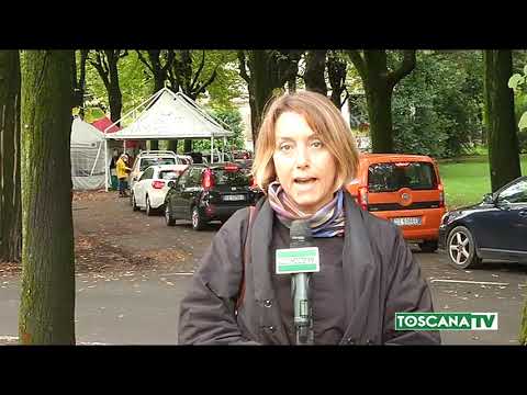 2020-10-12 FIRENZE - TAMPONI IN AUTO POCHE FILE IN ATTESA DEI TEST  VELOCI