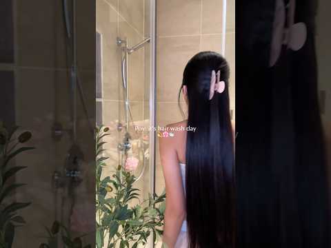 Hair wash day 🌸💫 #haircare #cleangirl #routines #haircareroutine #hairwashday #hairwash #easthetic