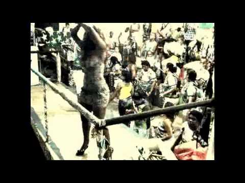 CRIS ALVES - Samba Queen / Rainha de Samba performing with her band