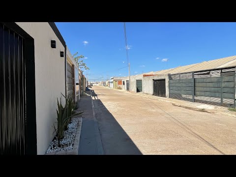 CASA EM CONDOMÍNIO, REFORMADA A VENDA COM 2 QUARTOS EM ÁGUAS LINDAS DE GOIÁS 
