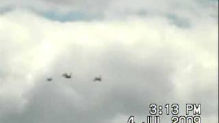 preview picture of video 'CFB Trenton Air Show / Snowbirds,Hawk 1, and Century Hornet'