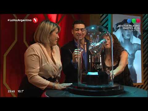 Lucas Oviedo en la Voz Argentina