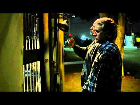 Sons of Anarchy - Happy rings the bell