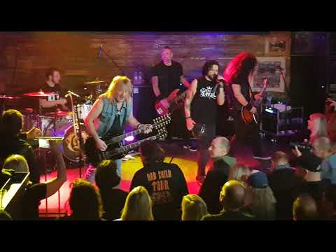 Coreleoni - All I care for/Let it be