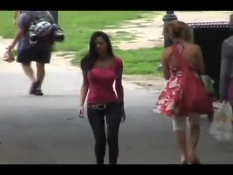 Как привлечь внимание мужчин