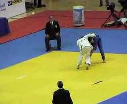 Bastea Claudiu-Malomat Ali