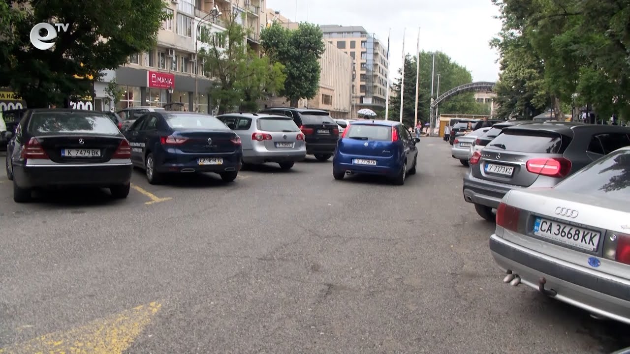 Отдават на концесия двата най-големи паркинга в Хасково за още десет години