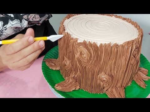 TREE TRUNK CAKE WITH CHANTIN CREAM