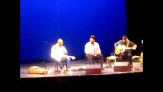 Samuel James, Phil Wiggins, Guy Davis - Live in Kirov, Russia (8-04-2013)