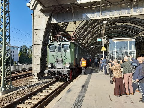 E77 10 in action at Dresden on Sunday 10th October 2021
