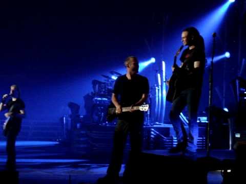 Nickelback - Someday Live 2009, Tim Dawson -Timmy! O2 Arena London