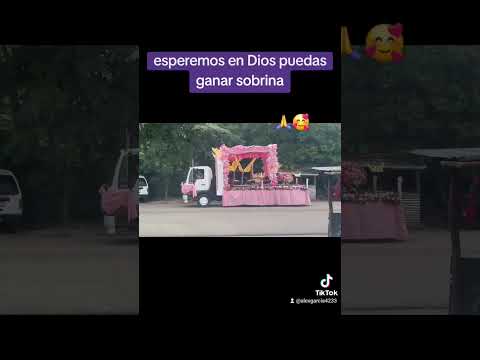 candidata a reina de la feria santa ana peten guatemala