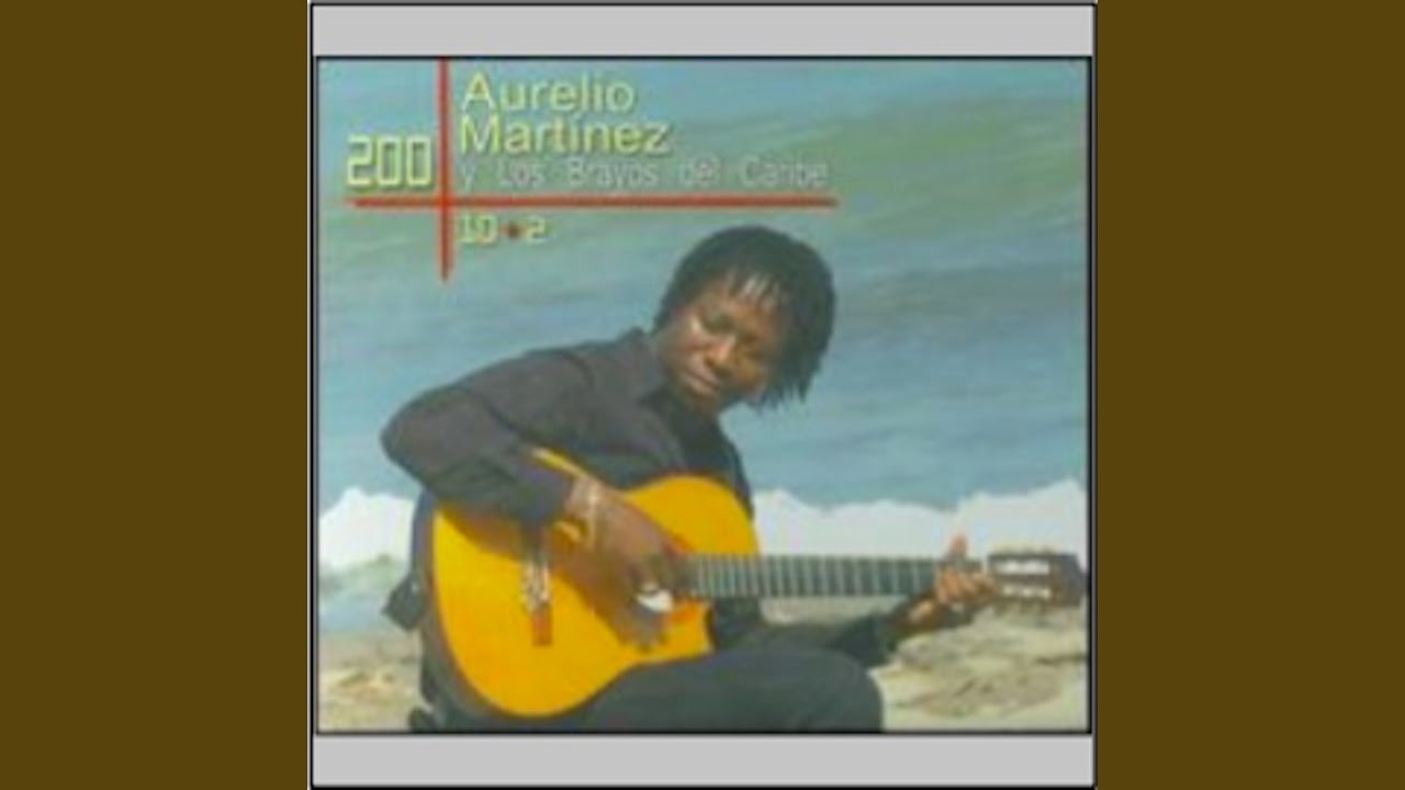 Compañera De La Gallina