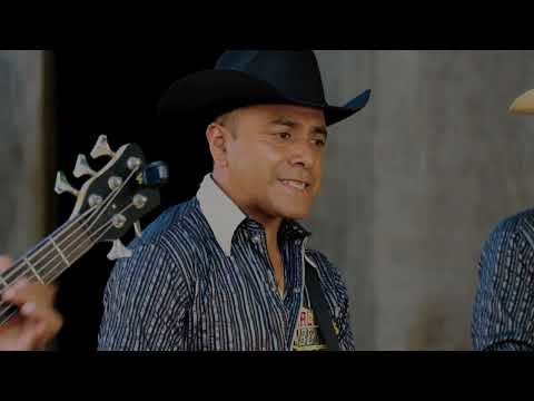 Carlos Benitez y sus Jefes de la Sierra- En Boca de Todos (Video)