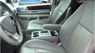 preview picture of video '2010 Chrysler Town & Country Used Cars Martins Ferry OH'