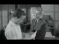 Police lieutenant pays a visit to private detective in Kiss Me Deadly