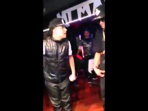 Davis Flow y Jon Z Improvisando en tarima 2015