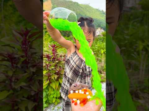 4 Secrets Comedians Use to Craft AMAZING Jokes Daily