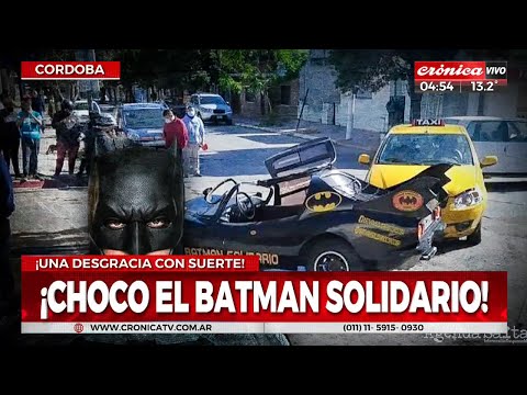 ¡Santo batipalo! El Batman solidario chocó en Córdoba