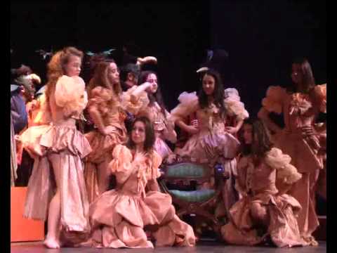 ONDA TG 13.12.2013 - RIAPERTURA TEATRO CANIGLIA A SULMONA: PROVE RIGOLETTO