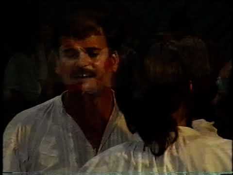 Emisija Obiteljski zabavnik (HRT) - Klapa Greben - Ponoć je mila moja majko