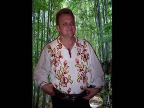 Marceluț Gavriluță-Ți-aș scrie scrisoare n-am adresă.live.wmv