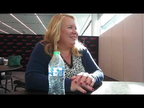 NYCC 2022: Vampire Academy Press Room Interview with Julie Plec