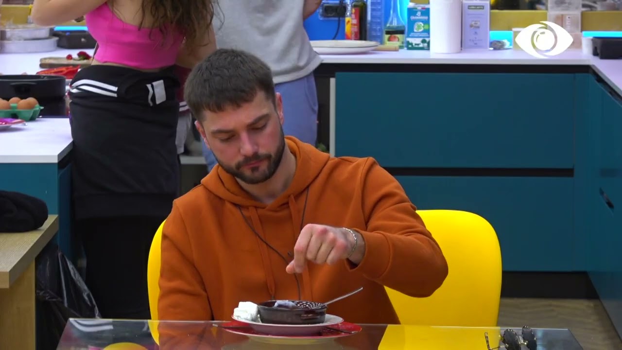 Nëse ke një opinion kundër diçkaje thuaje/ Kiara këshillon Enin