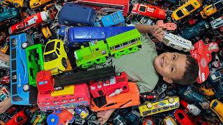 Download lagu Bachtiar Toys 🚗 : Looking for Toys, Toy Collections, Airplanes, Tayo Buses, Toy Cars mp3 Download lagu Bachtiar Toys 🚗 : Looking for Toys, Toy Collections, Airplanes, Tayo Buses, Toy Cars mp3